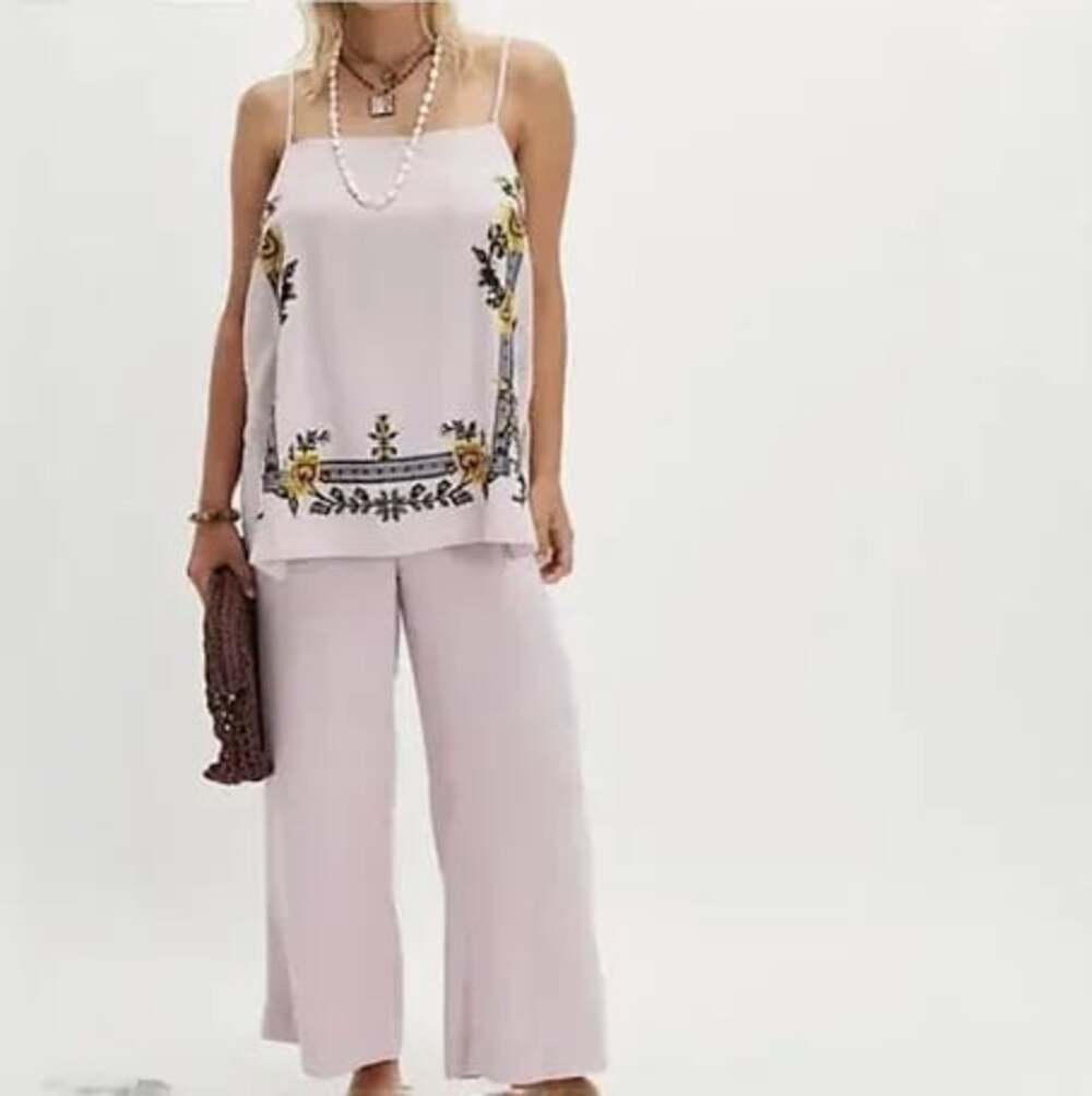 Free People  Sightseer Embroidered Linen Set Small oversized $148msrp